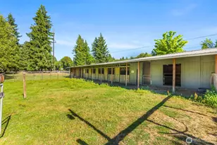 9241 Littlerock Rd SW, Olympia, WA 98512 - Photo 31