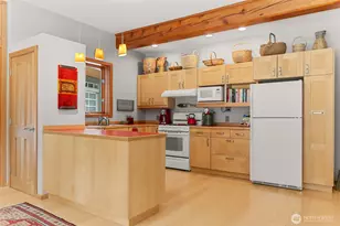 589 Lost River Rd, Mazama, WA 98833 - Photo 11