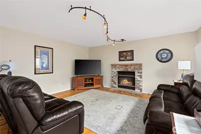 10019 SE 244th Court, Kent, WA 98030 - Photo 17