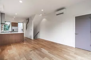612 N 45th St, Seattle, WA 98103 - Photo 15