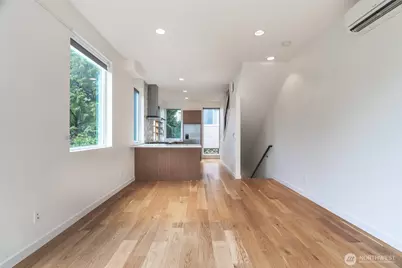 612 N 45th Street #C, Seattle, WA 98103 - Photo 13