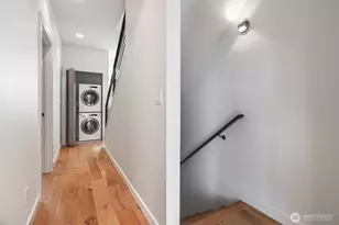 612 N 45th St, Seattle, WA 98103 - Photo 21