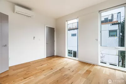 612 N 45th Street #C, Seattle, WA 98103 - Photo 23