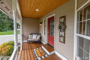 381 Cambrae Dr, Camano Island, WA 98282 - Photo 5