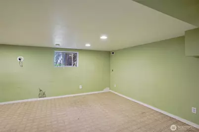 4817 Greenwood Avenue N, Seattle, WA 98103 - Photo 23