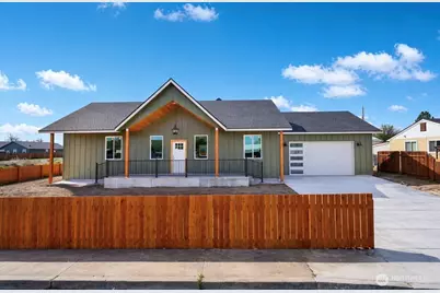 129 SE 3rd Avenue, Soap Lake, WA 98851 - Photo 1
