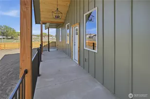 129 SE 3rd Ave, Soap Lake, WA 98851 - Photo 27