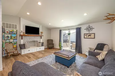 8679 Depot Road, Lynden, WA 98264 - Photo 11