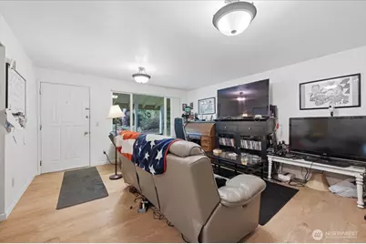 23247 35th Avenue W, Brier, WA 98036 - Photo 3
