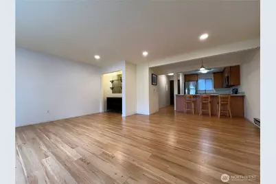 210 Boylston Avenue E #103, Seattle, WA 98102 - Photo 21