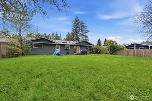 4404 229th Pl SW, Mountlake Terrace, WA 98043 - Photo 17