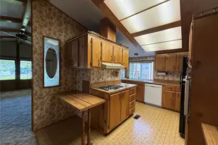 1026 S E Dove Ln, College Place, WA 99324 - Photo 15