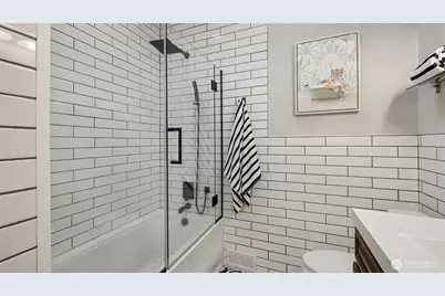 11204 148th Avenue SE, Renton, WA 98059 - Photo 17