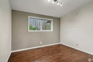 11204 148th Ave SE, Renton, WA 98059 - Photo 15