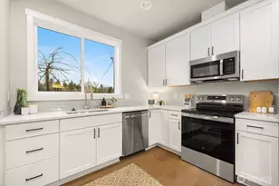 7907 S 132nd St, Seattle, WA 98178 - Photo 39