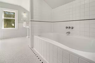 6216 33rd Ave NE, Seattle, WA 98115 - Photo 13