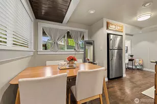 23121 Edmonds Way, Edmonds, WA 98020 - Photo 15