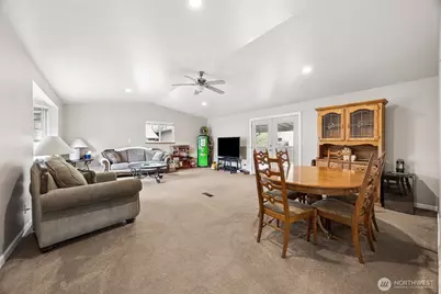 8311 110th Street E, Puyallup, WA 98373 - Photo 15