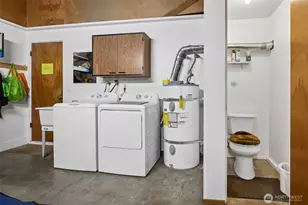 8311 110th St E, Puyallup, WA 98373 - Photo 19