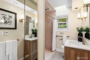 2514 Lake Park Dr S, Seattle, WA 98144 - Photo 17