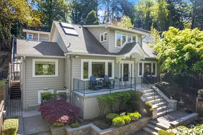 2514 Lake Park Drive S, Seattle, WA 98144 - Photo 1