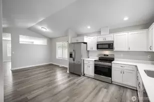 1607 Springfield Ct NE, Olympia, WA 98506 - Photo 7
