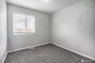 1607 Springfield Ct NE, Olympia, WA 98506 - Photo 11