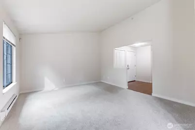10619 SE 261st Place #E304, Kent, WA 98030 - Photo 11