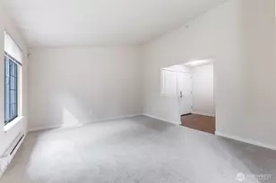 10619 SE 261st Pl, Kent, WA 98030 - Photo 11