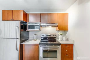 10619 SE 261st Pl, Kent, WA 98030 - Photo 17