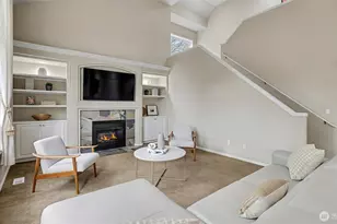 24608 SE 2nd Pl, Sammamish, WA 98074 - Photo 17