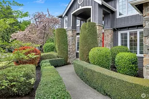 24608 SE 2nd Pl, Sammamish, WA 98074 - Photo 3
