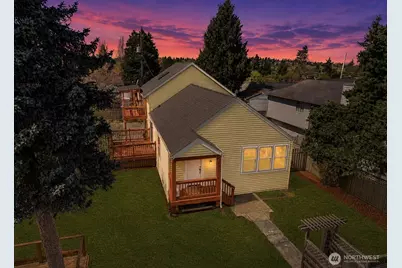 8109 15th Avenue SW, Seattle, WA 98106 - Photo 1
