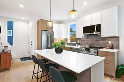 2006 B 19th Avenue S, Seattle, WA 98144 - Photo 15