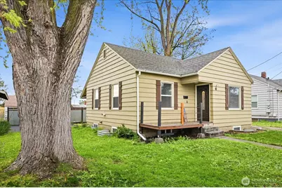 317 NE Ash Avenue, College Place, WA 99324 - Photo 3