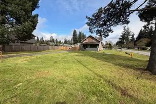 10915 State Ave, Marysville, WA 98271 - Photo 9