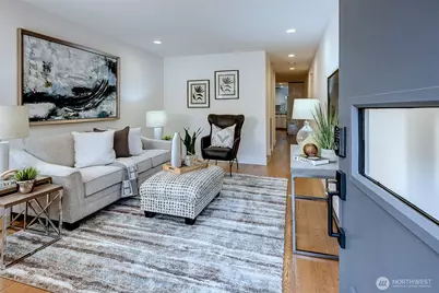4274 NE 50th Street, Seattle, WA 98105 - Photo 3