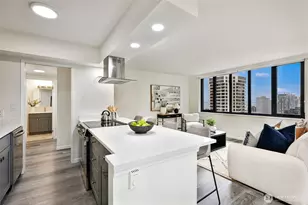 2100 3rd Ave, Seattle, WA 98121 - Photo 11