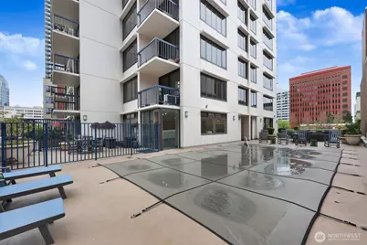 2100 3rd Avenue #1804, Seattle, WA 98121 - Photo 27