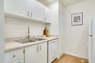 1505 N Defiance St, Tacoma, WA 98406 - Photo 11