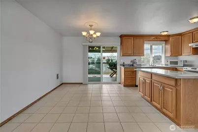 115 3rd Avenue NW, Pacific, WA 98047 - Photo 9