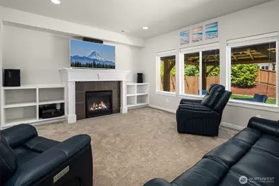 8223 49th Street NE, Marysville, WA 98270 - Photo 11