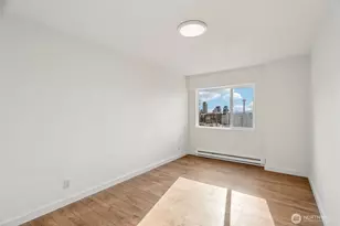 308 E Republican St, Seattle, WA 98102 - Photo 15