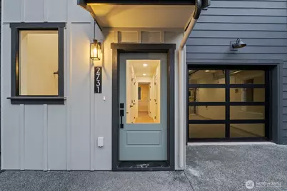 2731 NE 87th Street, Seattle, WA 98115 - Photo 3
