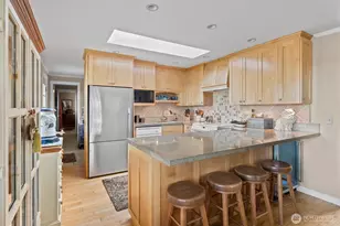 601 SW Thornberry, Oak Harbor, WA 98277 - Photo 9