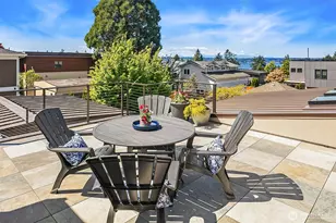 525 16th Ave W, Kirkland, WA 98033 - Photo 29