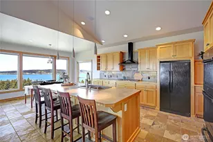 1081 Morgan Way, Camano Island, WA 98282 - Photo 15