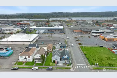 623 W Market Street, Aberdeen, WA 98520 - Photo 5