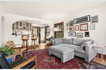 408 Bellevue Avenue E #302, Seattle, WA 98102 - Photo 5