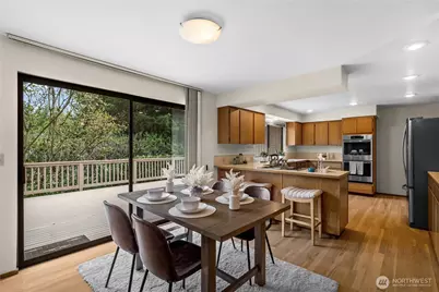 14316 NE 12th Place, Bellevue, WA 98007 - Photo 17